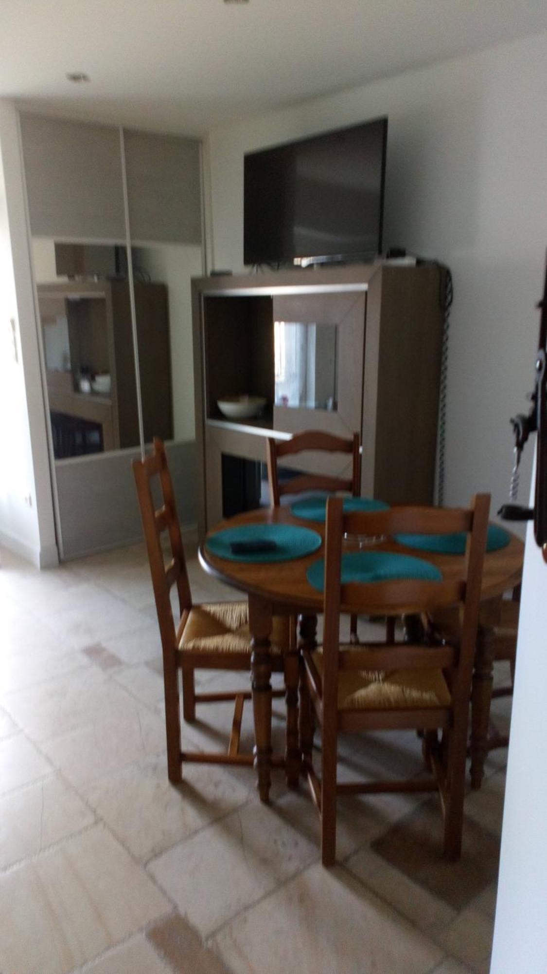 Appartamento La Pompelle Pichanges Esterno foto